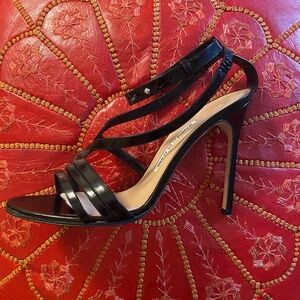 Manolo Blahnik patent leather black high heels, size 40, like new